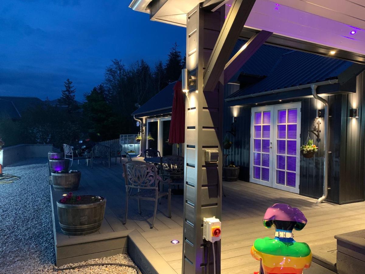 Little Fox Lodge Luxury Hideaway With Hot Tub Glencoe Near Fortwilliam (Adults Only) Exterior photo