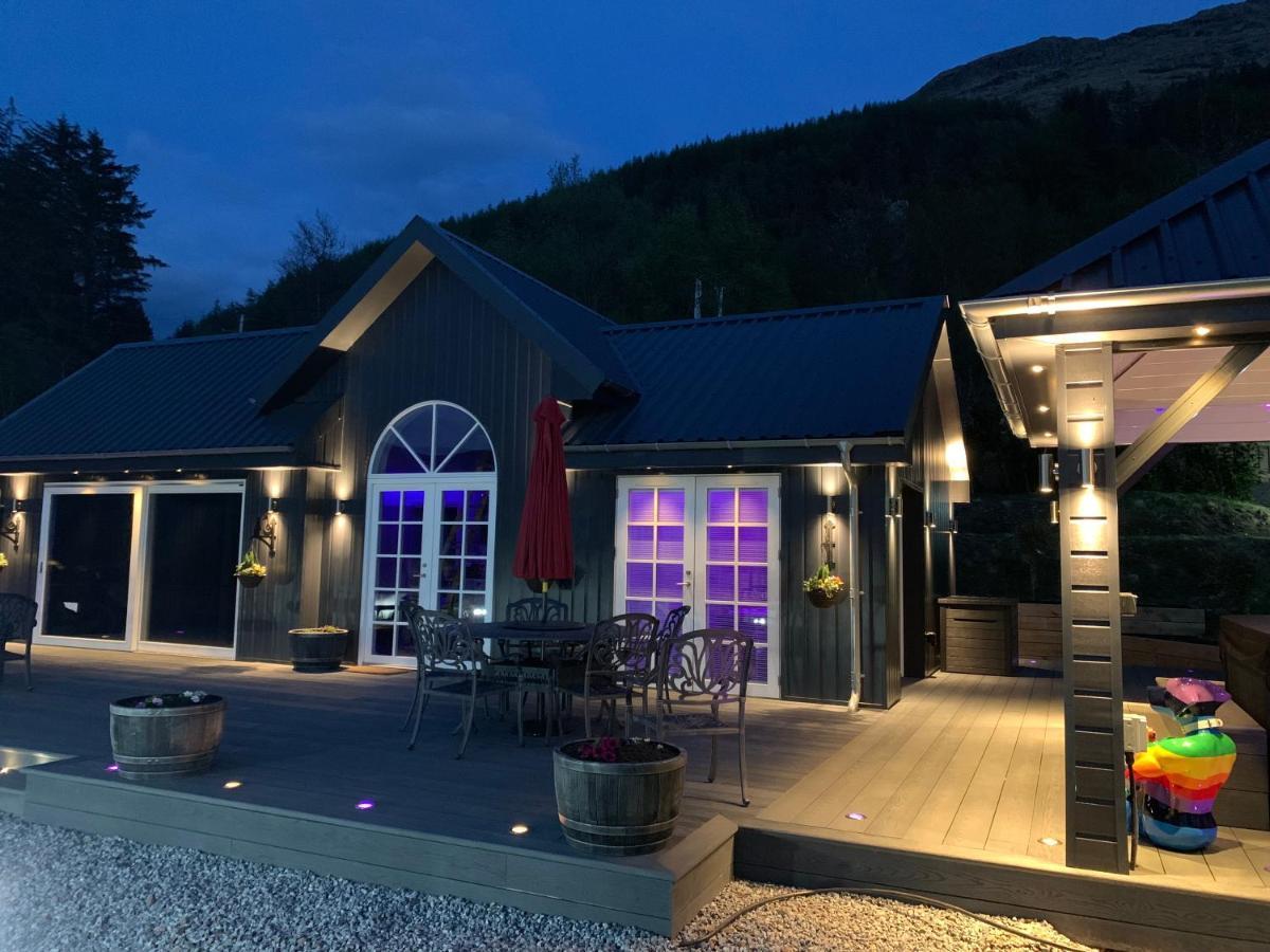 Little Fox Lodge Luxury Hideaway With Hot Tub Glencoe Near Fortwilliam (Adults Only) Exterior photo